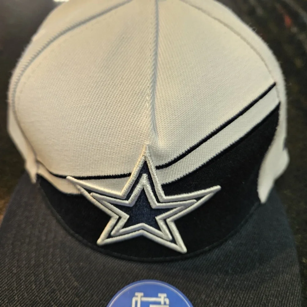 Dallas Cowboy SnapBack Ultra Game NFL Star Logo Cap